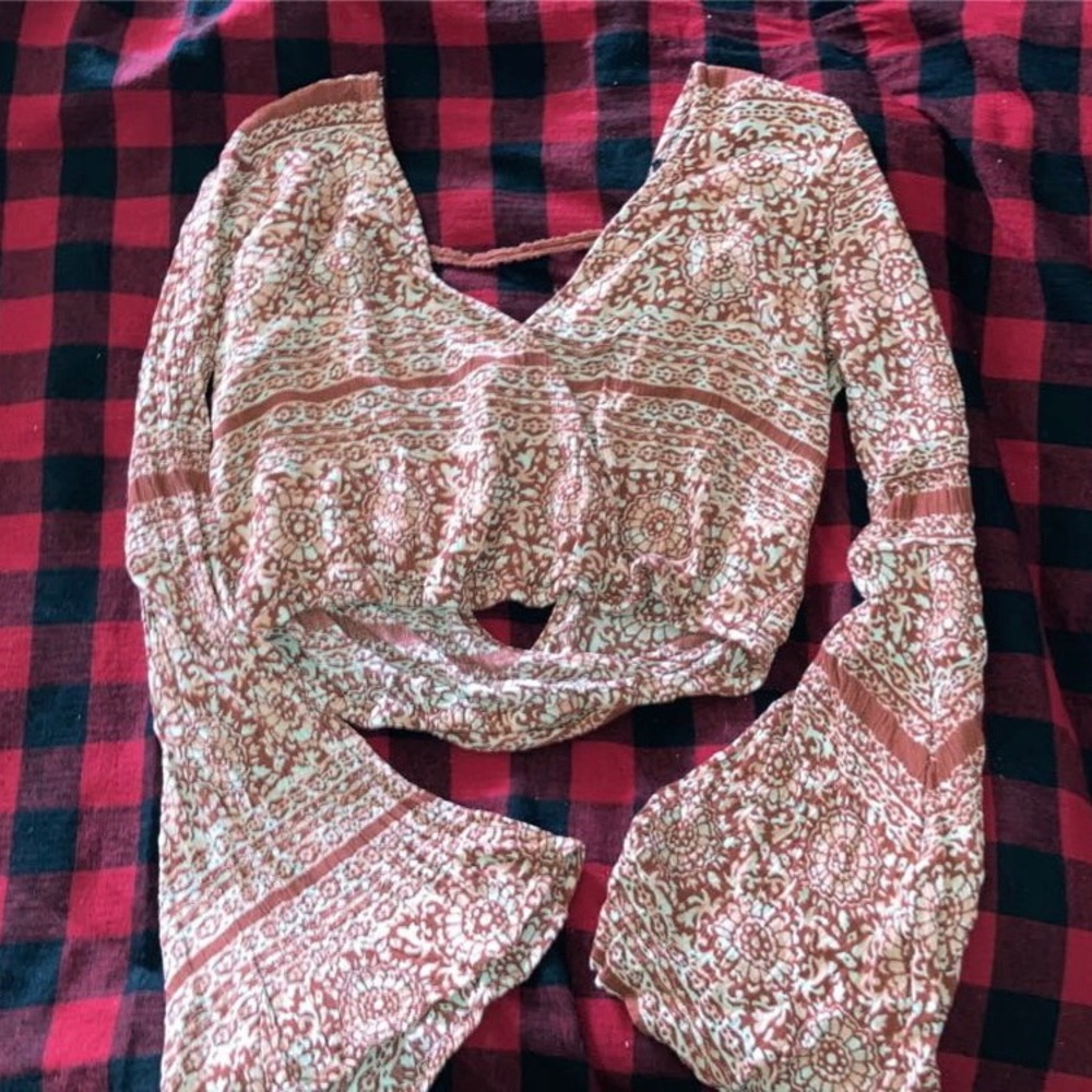 Floral Bell Sleeve Top - Pink